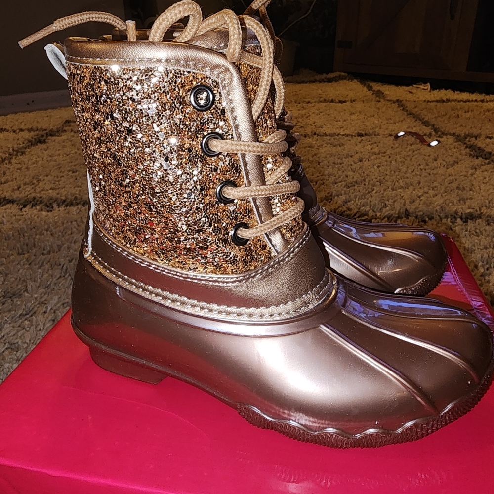 Girls Boots